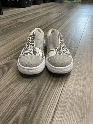 Shoes Flats By Clothes Mentor  Size: 8